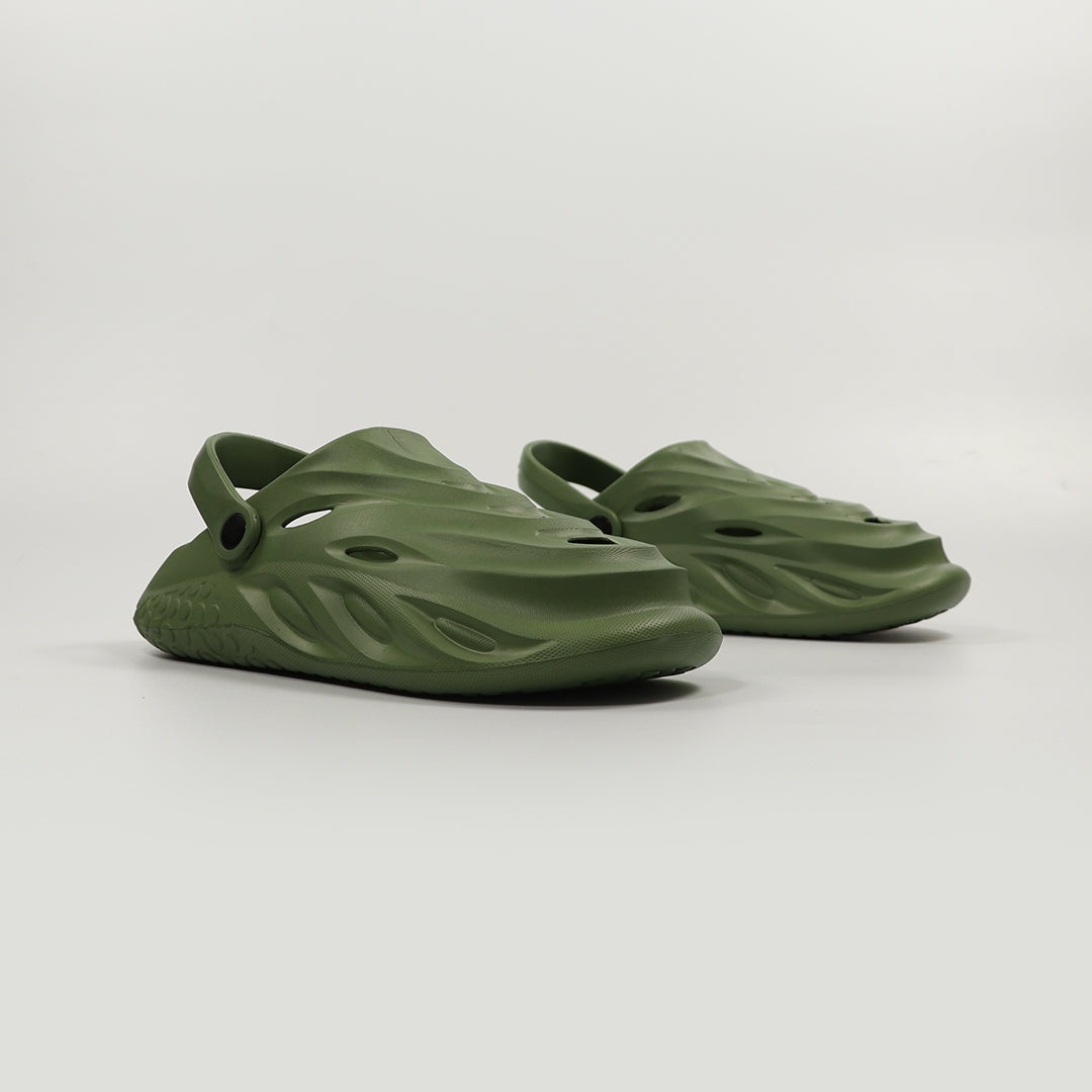 Brocade SlipOns (Alligator green)