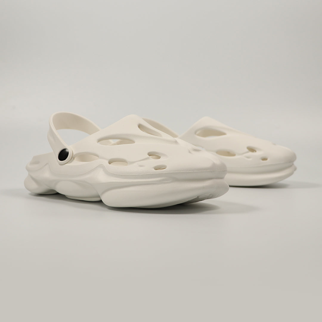 Surfers Pro SlipOns (White)