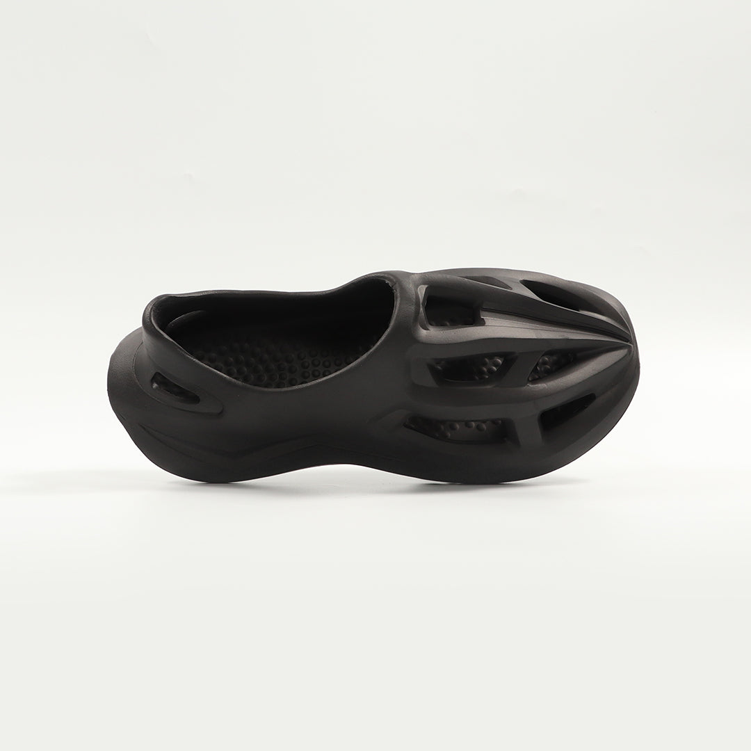 Cumulus 2.0 SlipOns (Black)