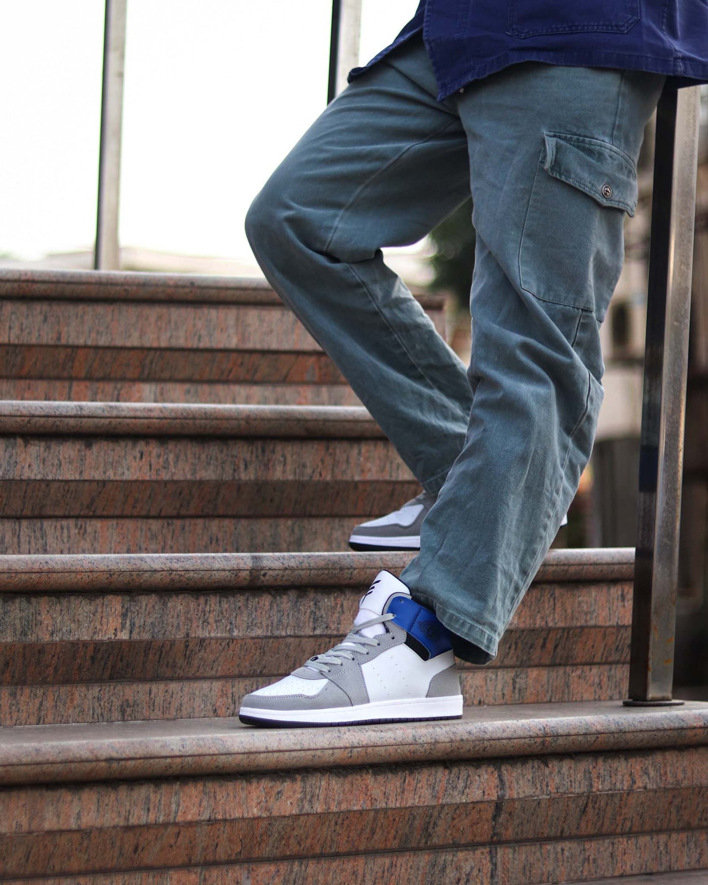 Jacksons ( Azure blue )