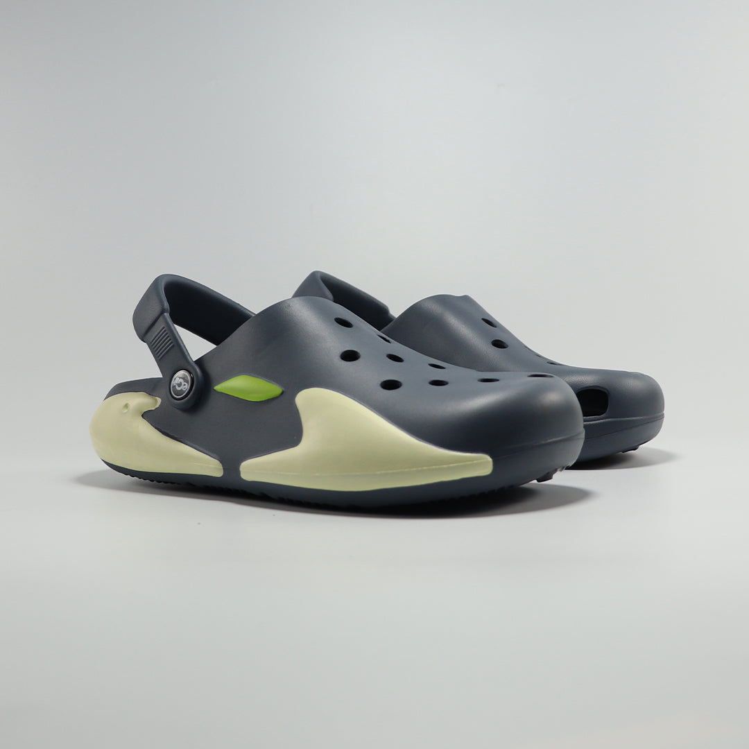 Menace SlipOns