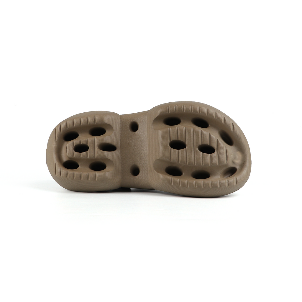 Nora Female Slides
