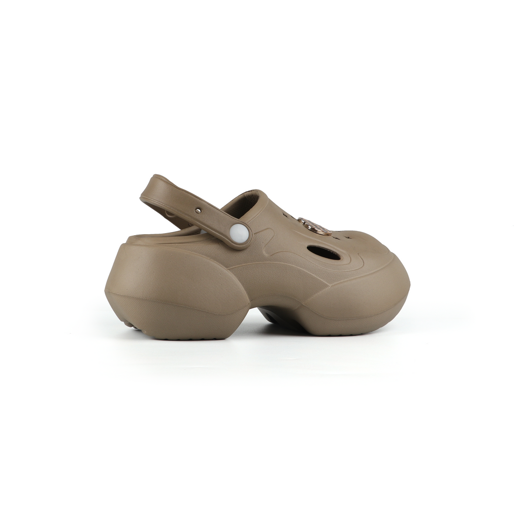 Nora Female Slides