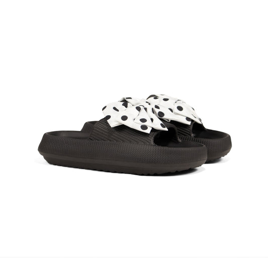 Endear Slip-Ons (Black)