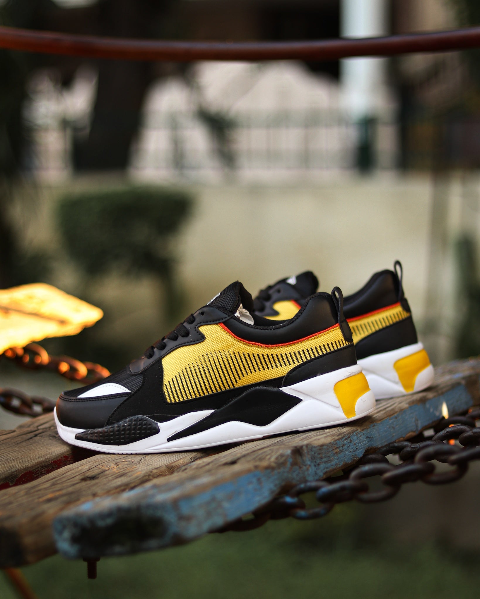RSS 2.0 ( BLACK YELLOW ) - Spiffers