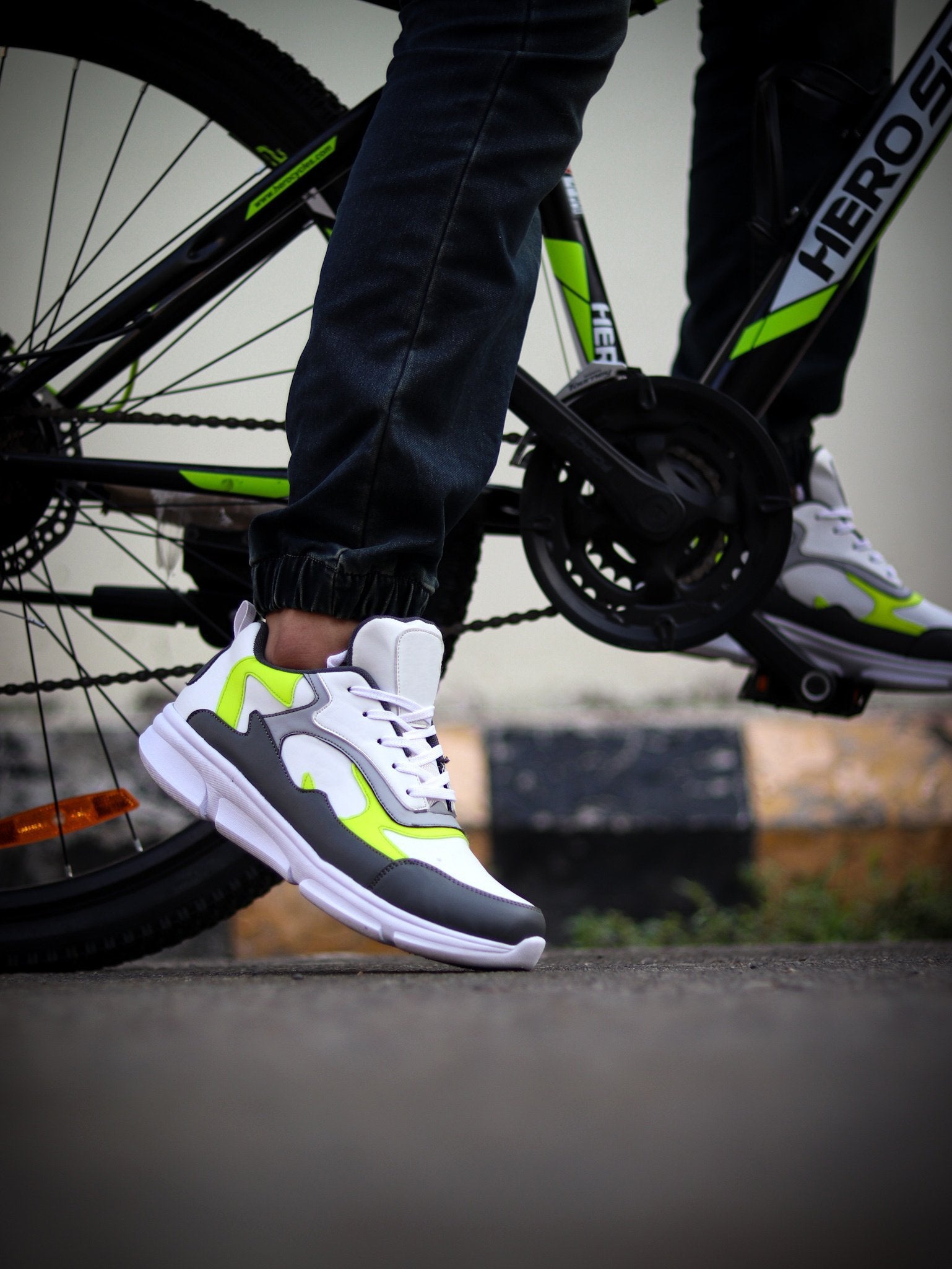 Radeons ( Neon Green ) - Spiffers