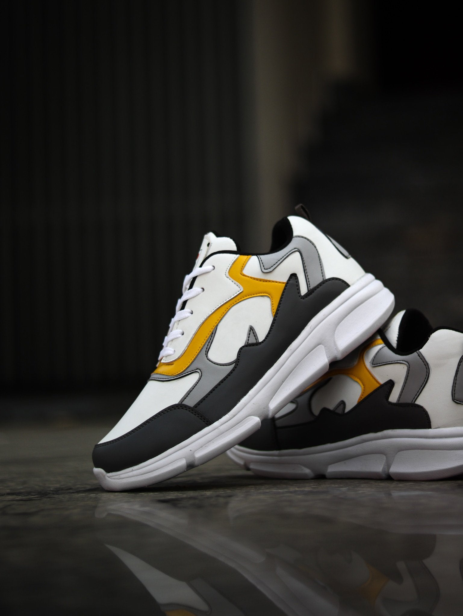 Radeons ( Grey Yellow ) - Spiffers