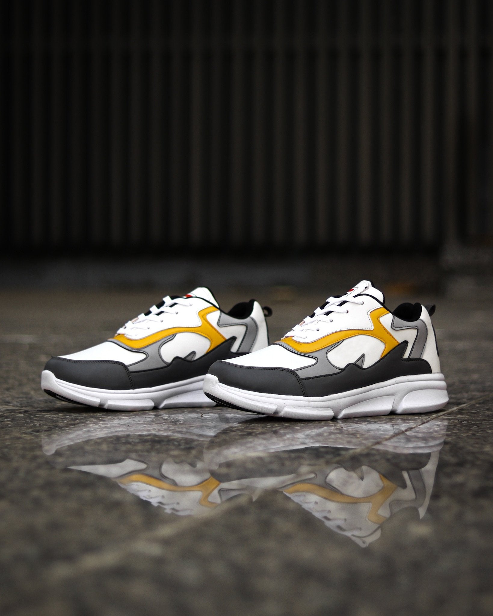 Radeons ( Grey Yellow ) - Spiffers
